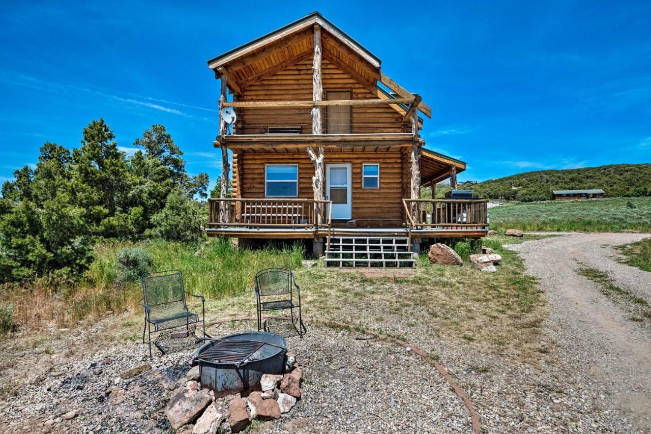 Cabin With Fire Pit, Views And Bbq 18 Mi To Moab! Extérieur photo